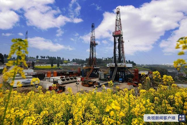 首次突破2亿吨！中国石油油气开发实现历史性突(图4)